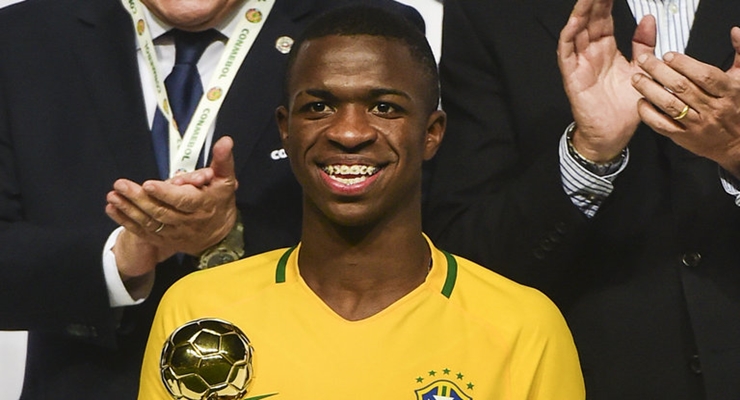Vinicius Junior Tunda Hijrah ke  Real Madrid